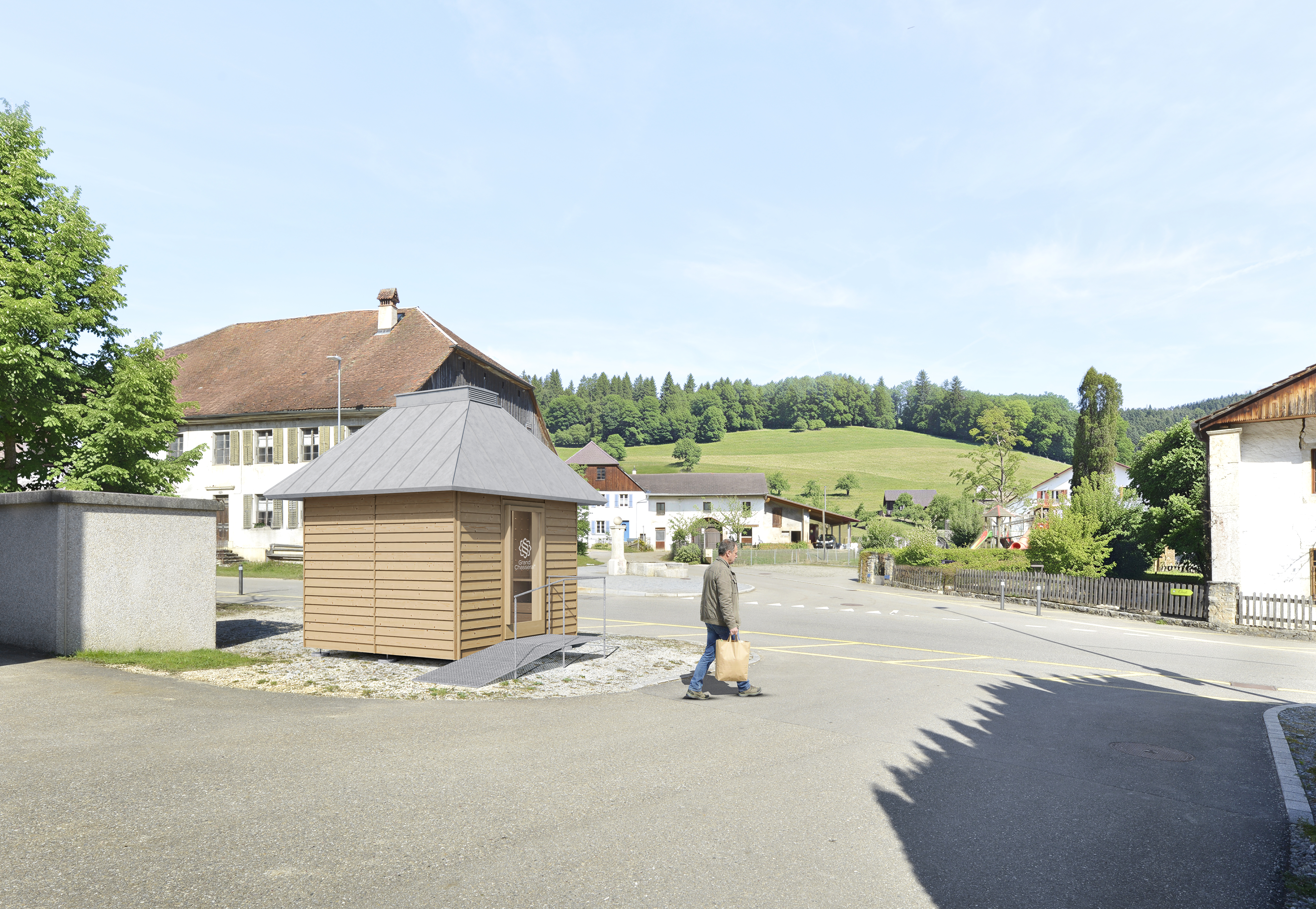 Erstes Verkaufshäuschen aus lokalem Holz für lokale Produkte
